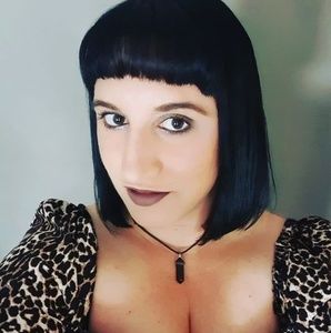 Meet your Posher, Serah